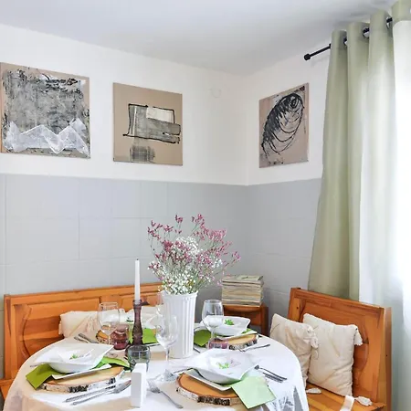 شقة Beautiful In With Kitchen *